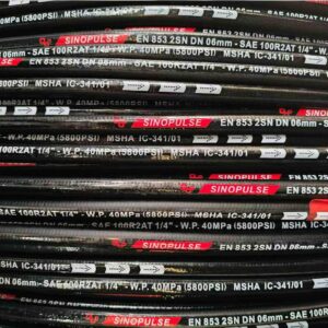 خرطوم Sinopulse ذو السطح الأملس مقاس 1/4 بوصة R2 مع ضغط 5800 رطل لكل بوصة مربعة