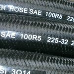 خرطوم هيدروليكي مقوى بسلك فولاذي SAE 100 R5 مع غطاء من الألياف المضفرة